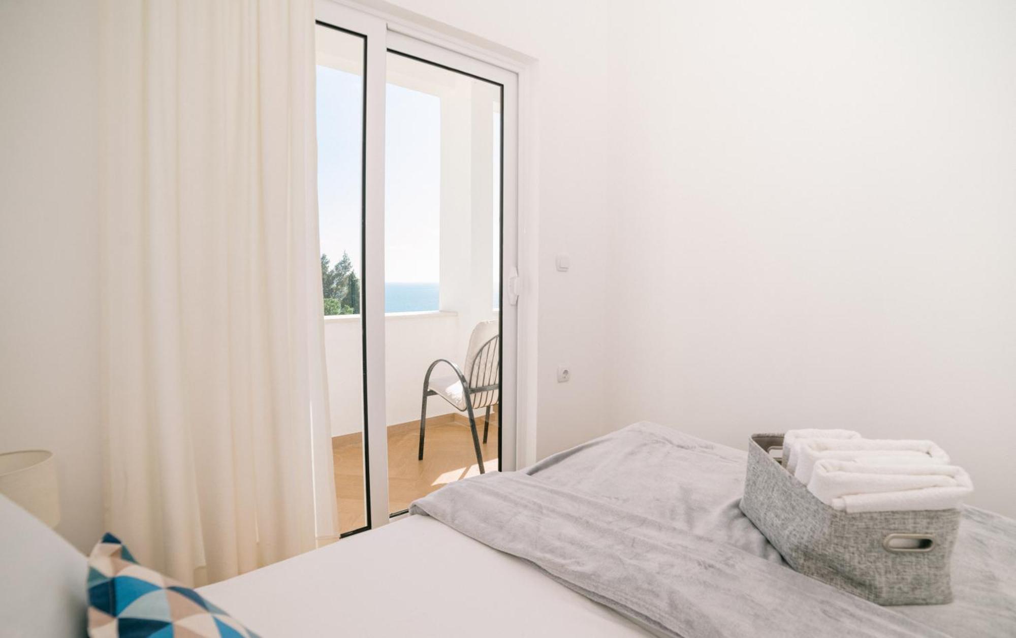 Apartments Lungo Mare Ulcinj Bagian luar foto